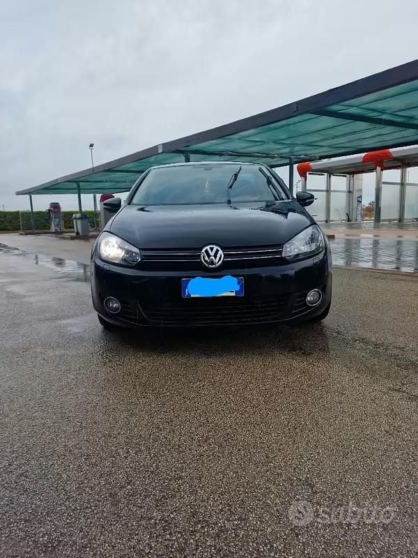 Usata VW Golf VII Comfortline 105 CV (77 kW) 2014 Nero Berlina