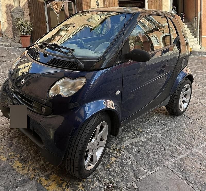 Begagnad Smart ForTwo Coupé 41 HK (30 kW) 2005 Blå Sportkupé
