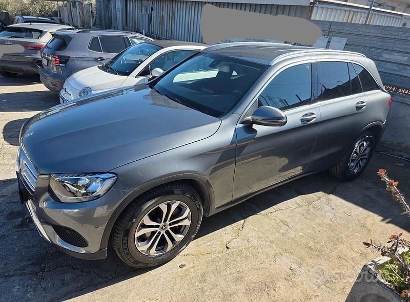 Usata Mercedes GLC220 170 CV (125 kW) 2017 Grigio SUV