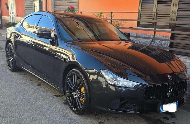 Usata Maserati Ghibli 250 CV (183 kW) 2014 Nero Berlina