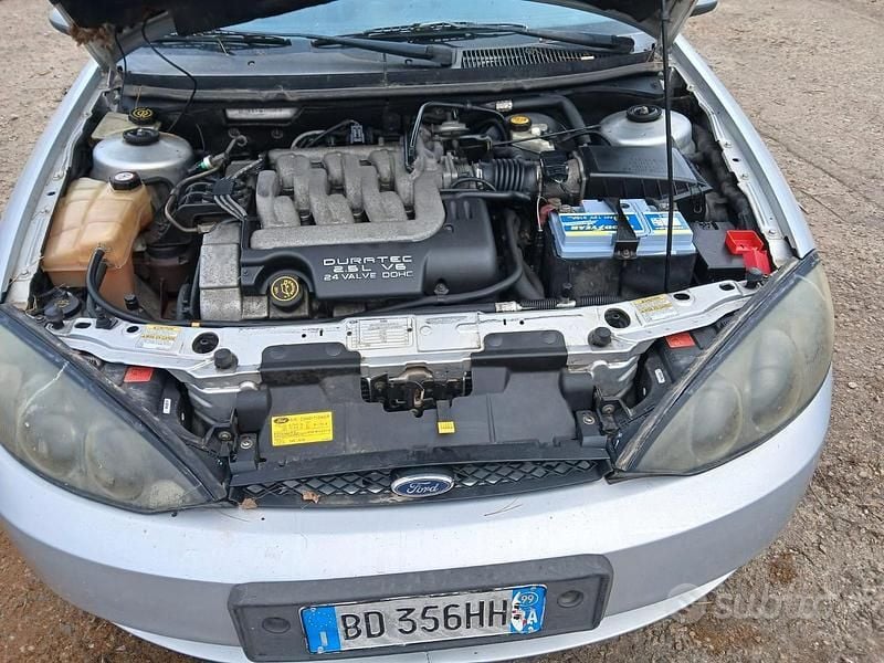 Begagnad Ford Cougar 1998 Grå Sportkupé