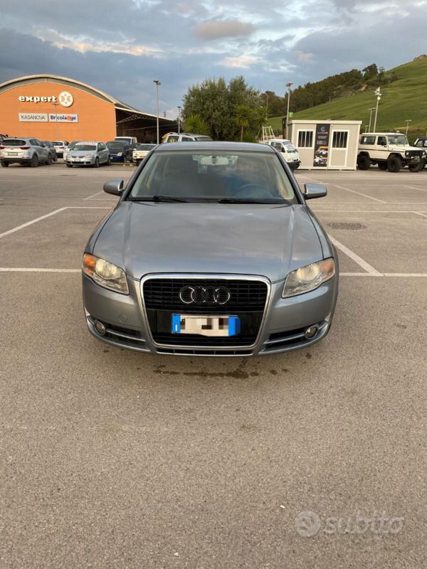 Usata Audi A4 116 CV (85 kW) 2007 Grigio Berlina