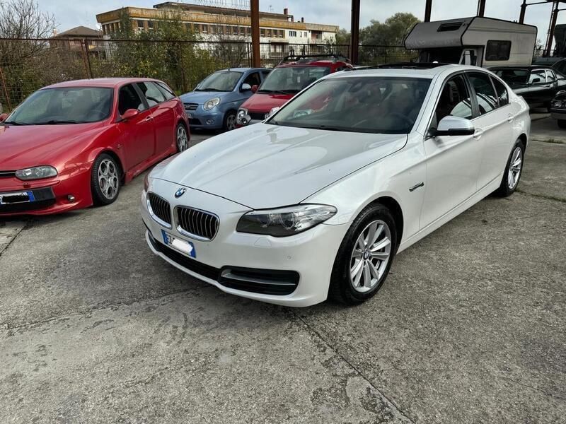 Usata BMW 520 Luxury Line 184 CV (135 kW) 2013 Bianco Berlina
