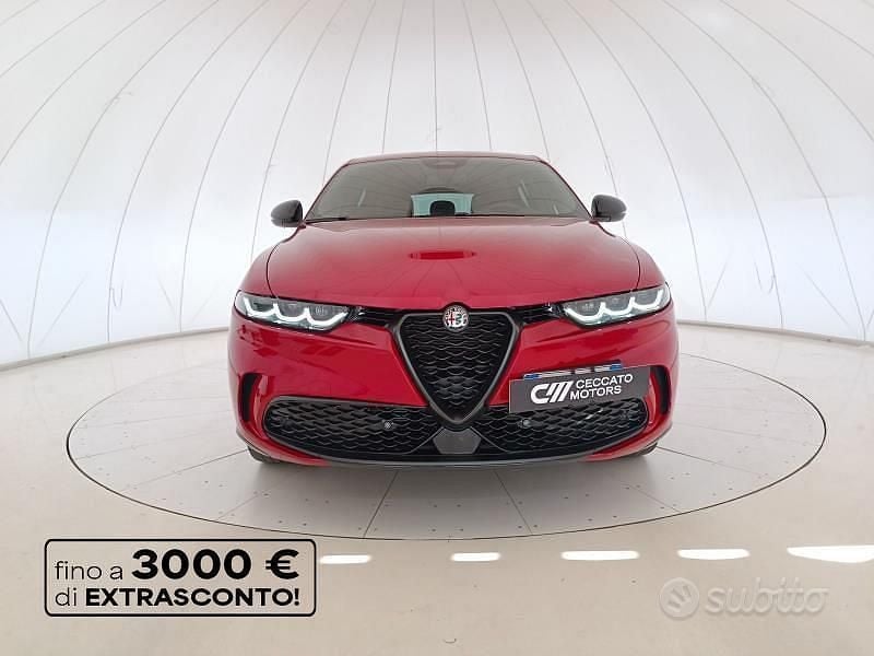 Usata Alfa Romeo Tonale Edizione Speciale 160 CV (117 kW) 2023 Rosso SUV