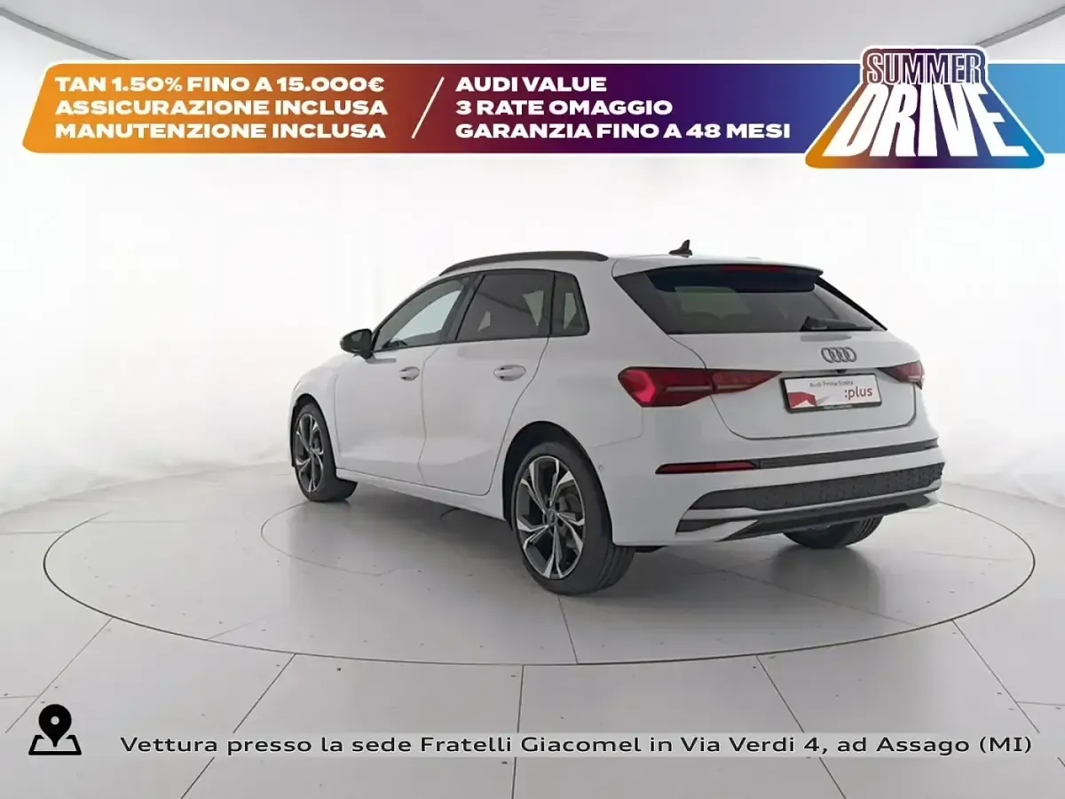 Usata Audi A3 Ambiente 204 CV (150 kW) 2025 Bianco ghiacciaio metallizzato Berlina