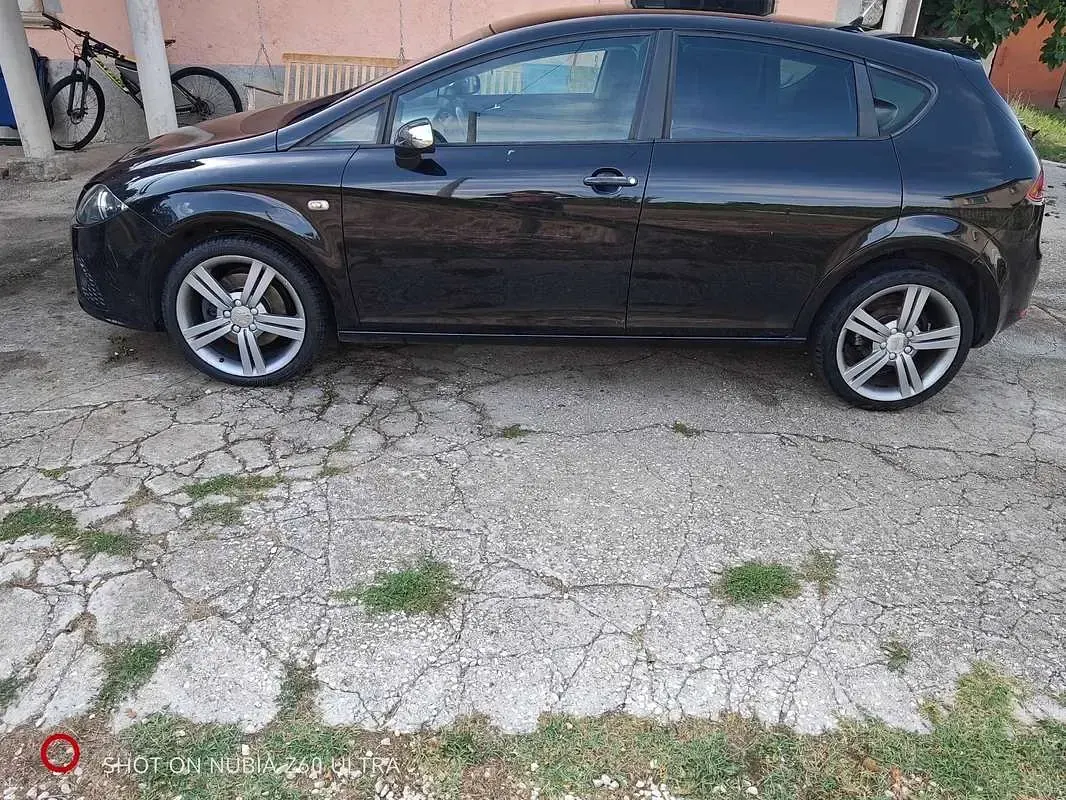 Usata Seat Leon FR 170 CV (125 kW) 2009 Nero Utilitaria