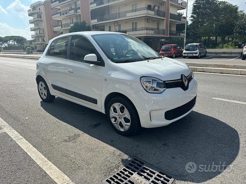 Usata Renault Twingo Intens 65 CV (47 kW) 2021 Bianco Utilitaria