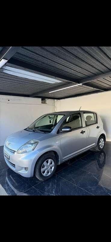 Usata Daihatsu Sirion 69 CV (50 kW) 2007 Utilitaria