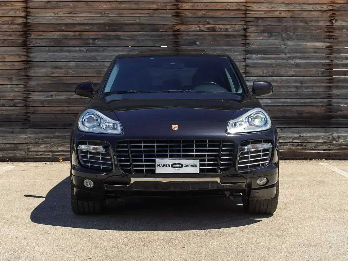 Usata Porsche Cayenne 408 CV (300 kW) 2009 Nero basalto metallizzato SUV