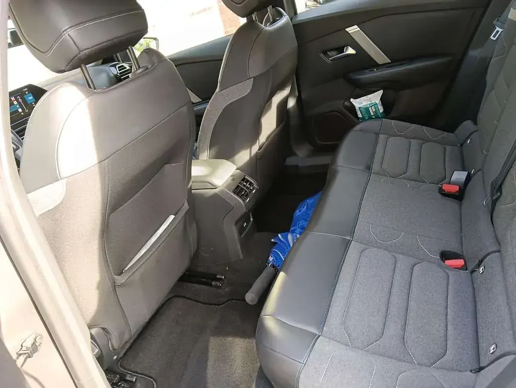 Usata Citroën C4 Feel 131 CV (96 kW) 2022 Grigio Berlina