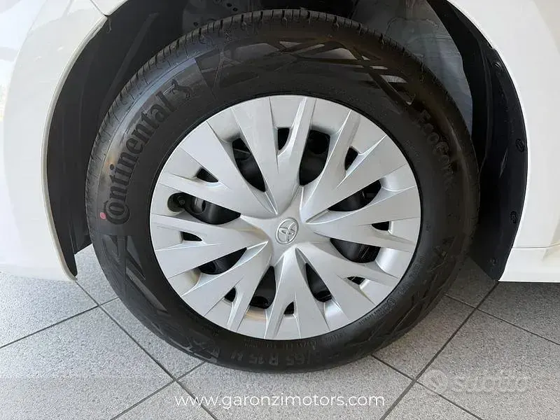 Nuova Toyota Yaris Hybrid 116 CV (85 kW) 2026 Bianco Berlina
