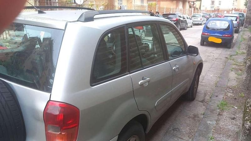 Usata Toyota RAV4 116 CV (85 kW) 2003 SUV