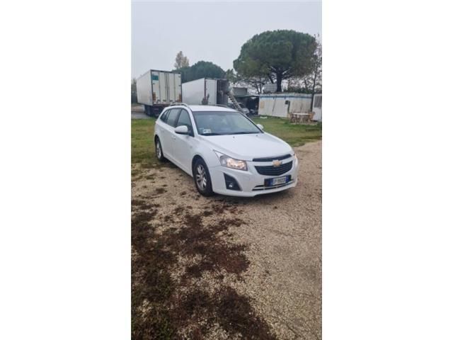 Usata Chevrolet Cruze LT 131 CV (96 kW) 2013 Bianco metallizzato Station wagon