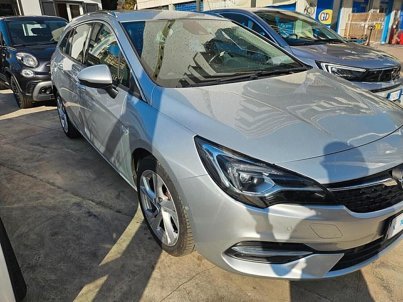 Usata Opel Astra 122 CV (89 kW) 2019 Argento Station wagon