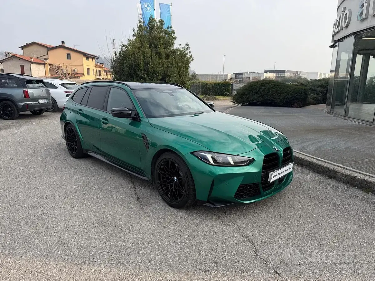 Usata BMW M3 551 CV (405 kW) 2026 Verde Station wagon