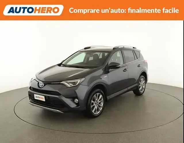 Usata Toyota RAV4 Hybrid Lounge 197 CV (144 kW) 2017 Grigio SUV