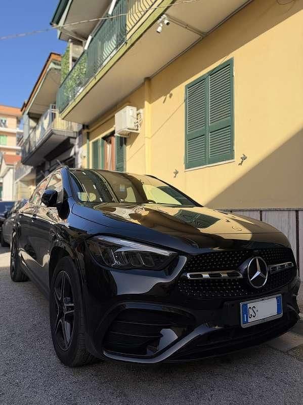 Usata Mercedes GLA200 Advanced Plus 150 CV (110 kW) 2024 Nero SUV
