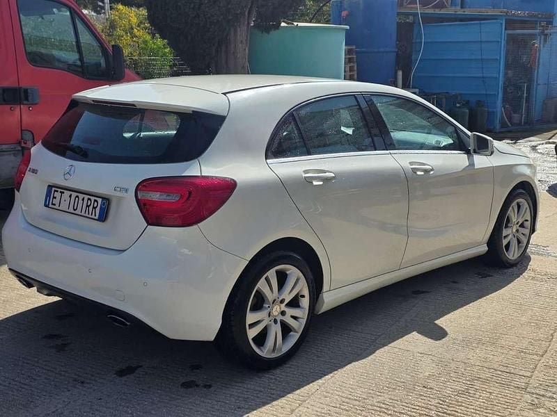 Occasion Mercedes A180 Executive 109 ch (80 kW) 2013 Blanc Berline