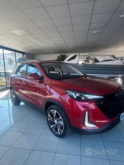 Usata EVO Evo 5 127 CV (93 kW) 2023 Rosso SUV