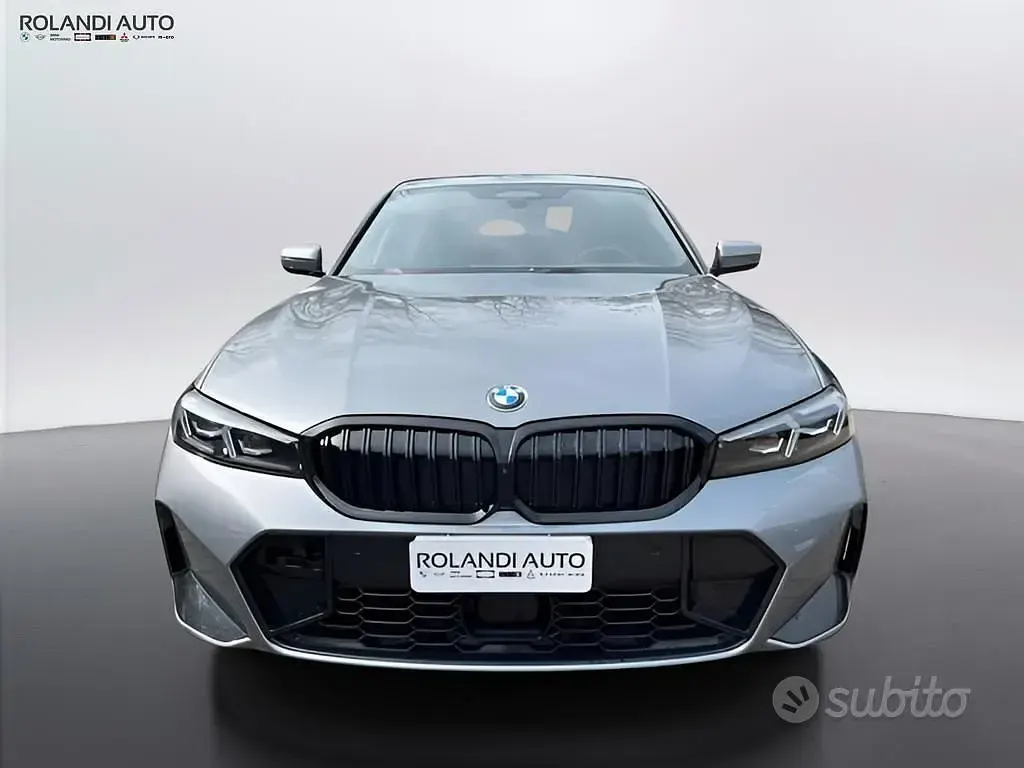 Usata BMW 320 M Sport 190 CV (139 kW) 2025 Grigio Berlina