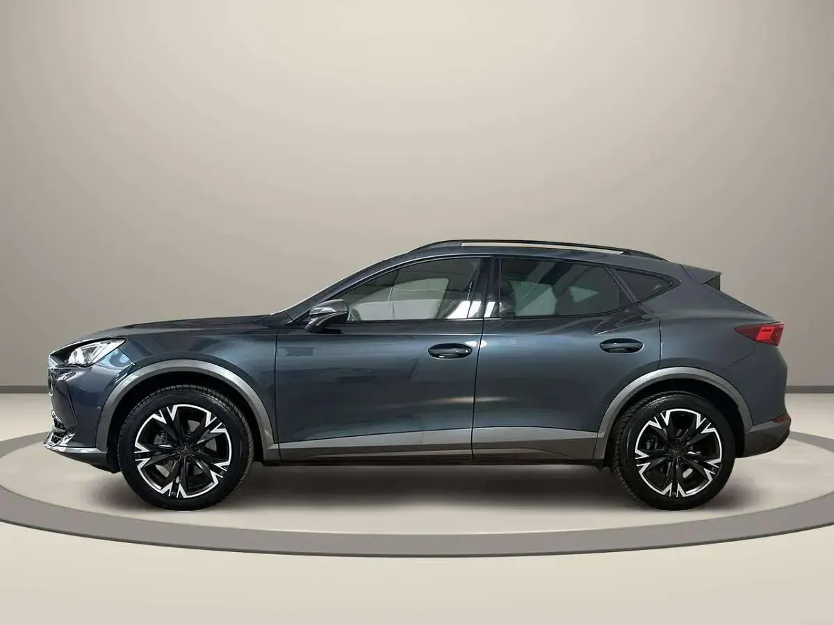 Usata Cupra Formentor 150 CV (110 kW) 2023 Bianco / metallizzato SUV