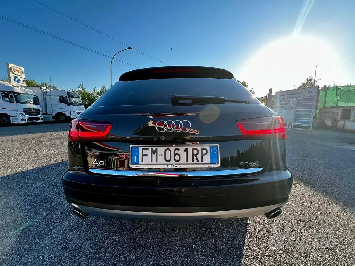 Usata Audi A6 Comfort 272 CV (200 kW) 2017 Nero Station wagon