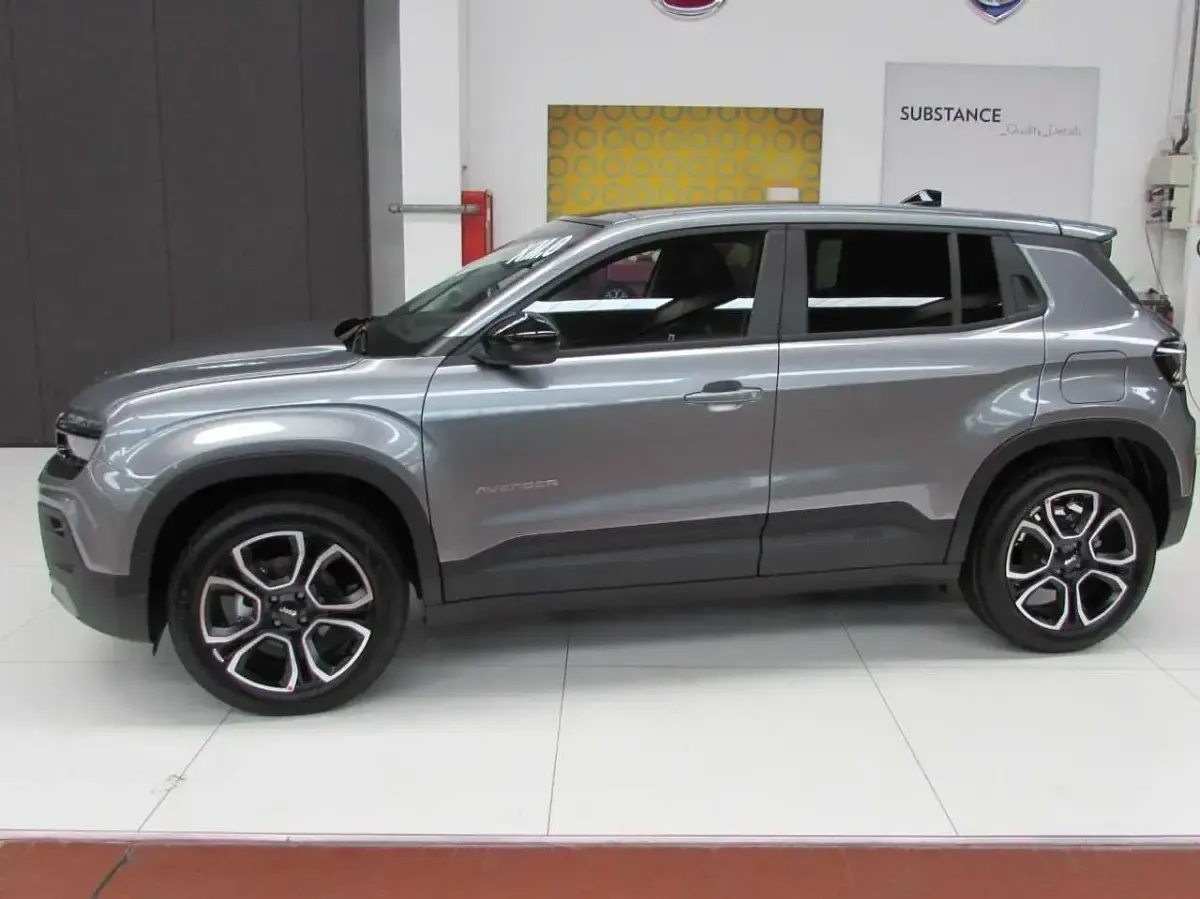 Nuova Jeep Avenger Summit 101 CV (74 kW) 2026 Granite SUV