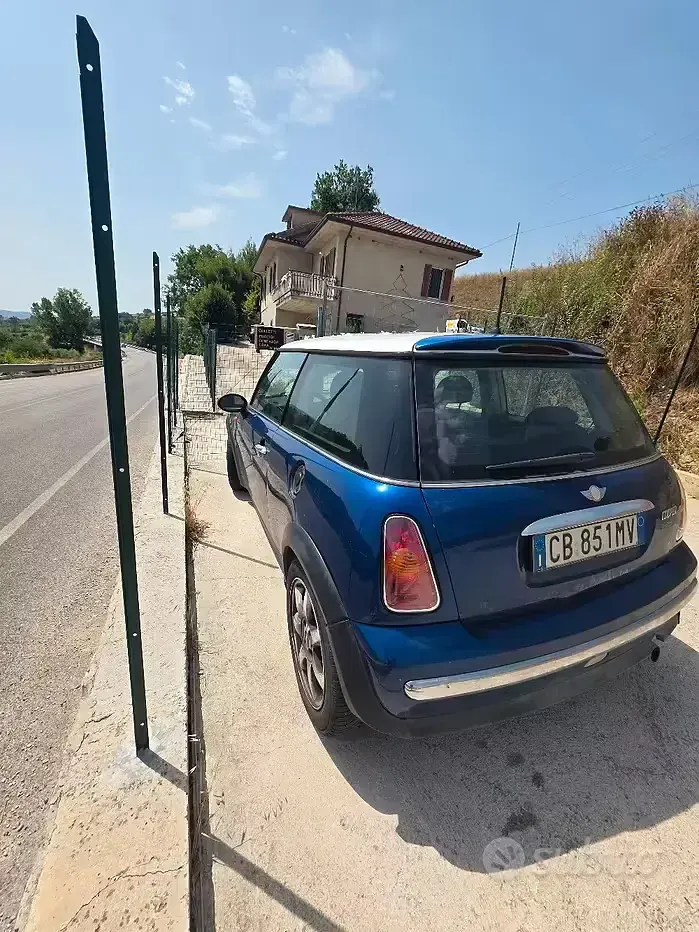Usata Mini Cooper 116 CV (85 kW) 2003 Bluazzurro Utilitaria