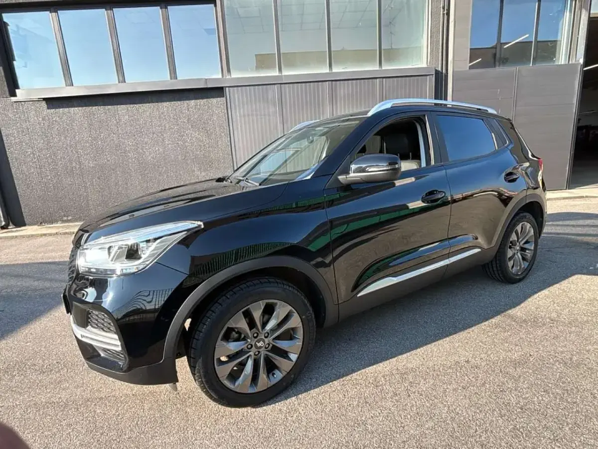 Usata DR DR 4.0 113 CV (83 kW) 2022 Nero SUV