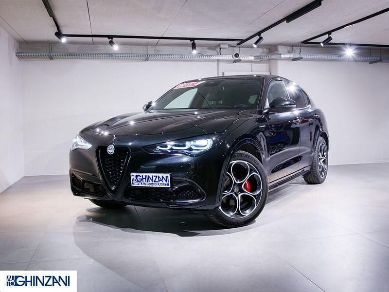 Usata Alfa Romeo Stelvio Veloce 210 CV (154 kW) 2024 Nero SUV