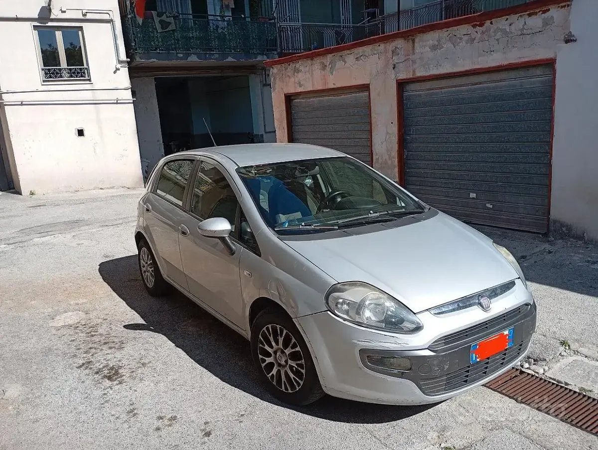 Usata Fiat Punto Evo 65 CV (47 kW) 2011 Utilitaria