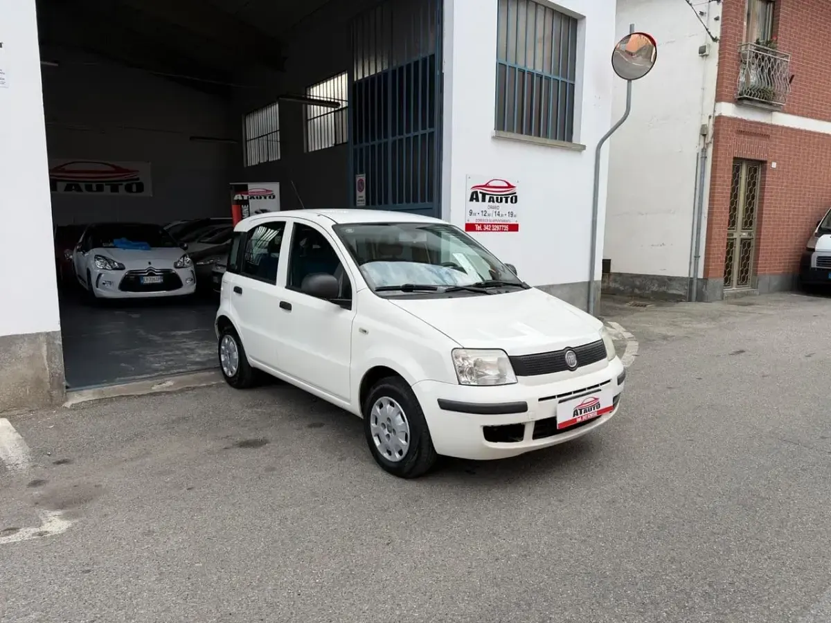 Usata Fiat Panda Classica 75 CV (55 kW) 2012 Bianco Utilitaria