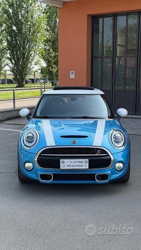 Begagnad Mini Cooper S 192 HK (141 kW) 2019 Blå Halvkombi