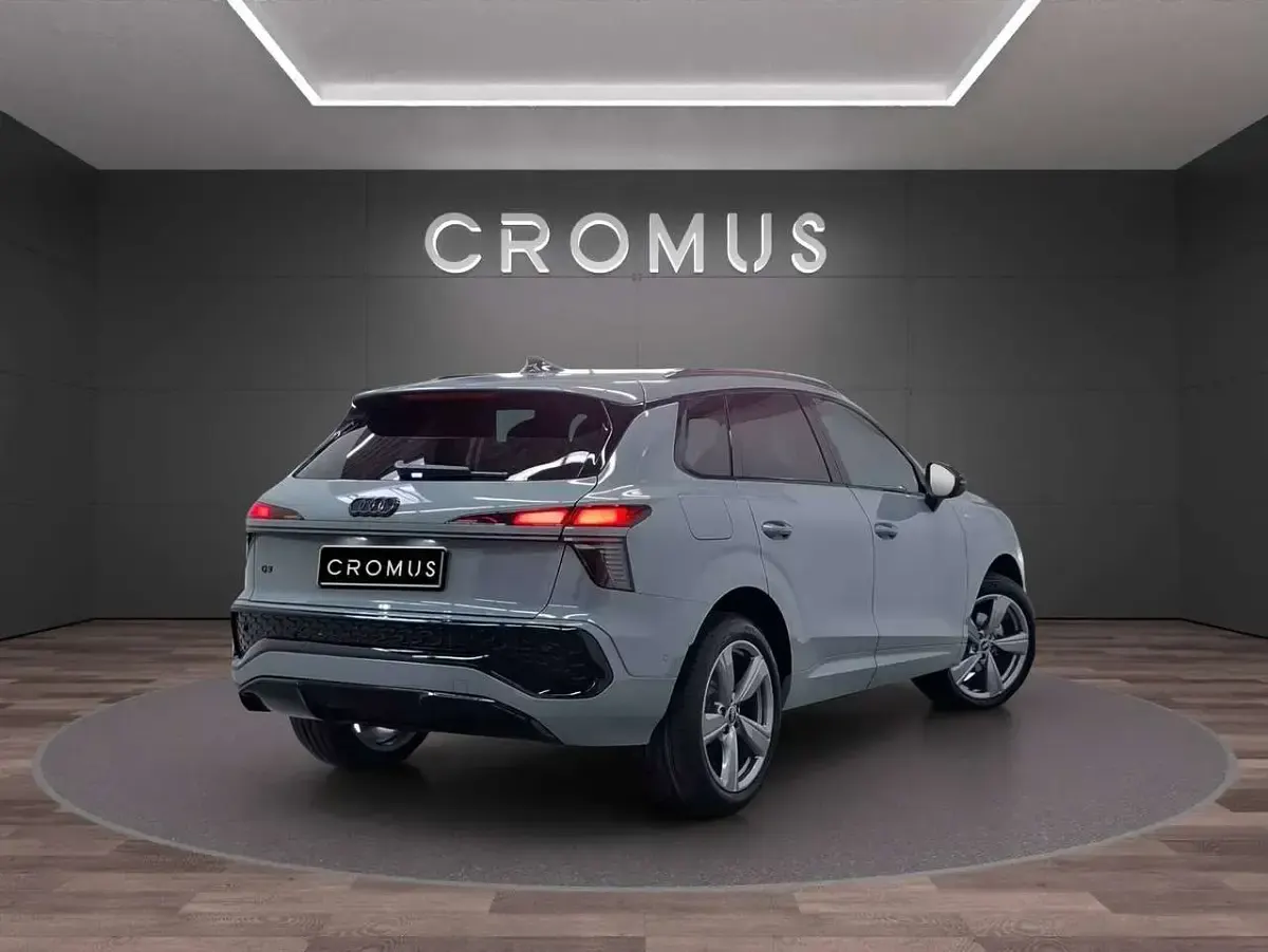 Nuova Audi Q3 S-Line 150 CV (110 kW) 2026 Other SUV