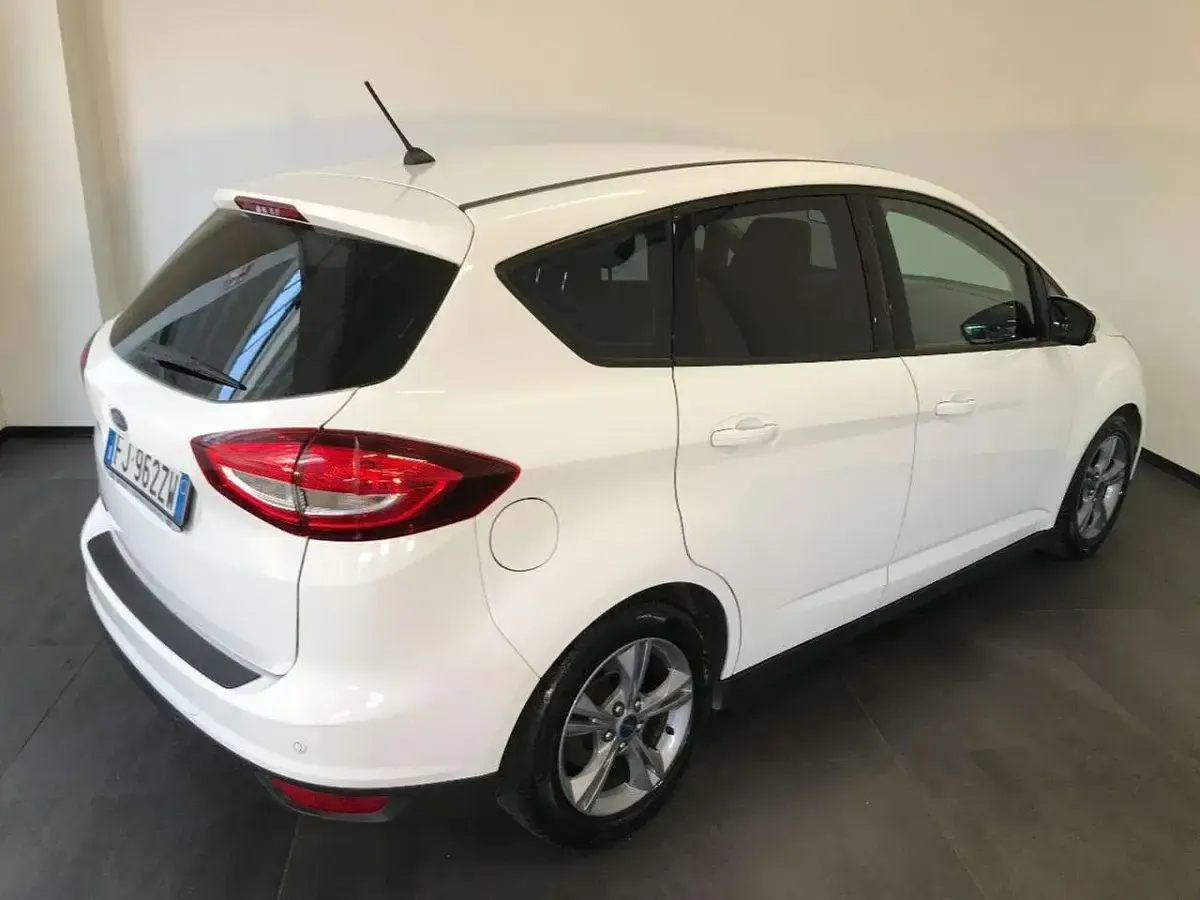 Usata Ford C-MAX Business Edition 120 CV (88 kW) 2017 Bianco Monovolume