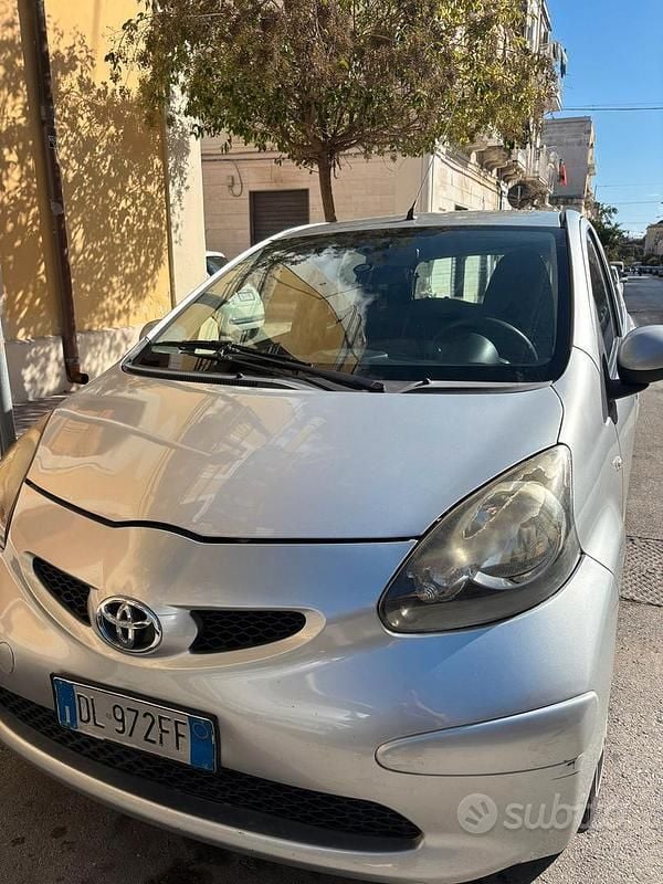 Usata Toyota Aygo 2007 Grigio Utilitaria