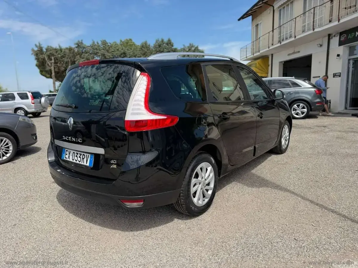 Usata Renault Scenic E-Tech LIMITED 110 CV (80 kW) 2015 Other Monovolume