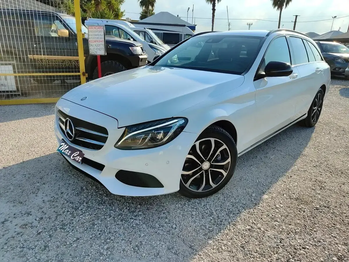 Usata Mercedes C220 Premium 170 CV (125 kW) 2016 Bianco Station wagon