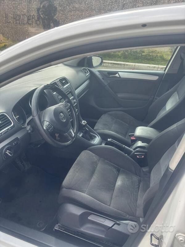Usata VW Golf VI 110 CV (80 kW) 2009 Utilitaria