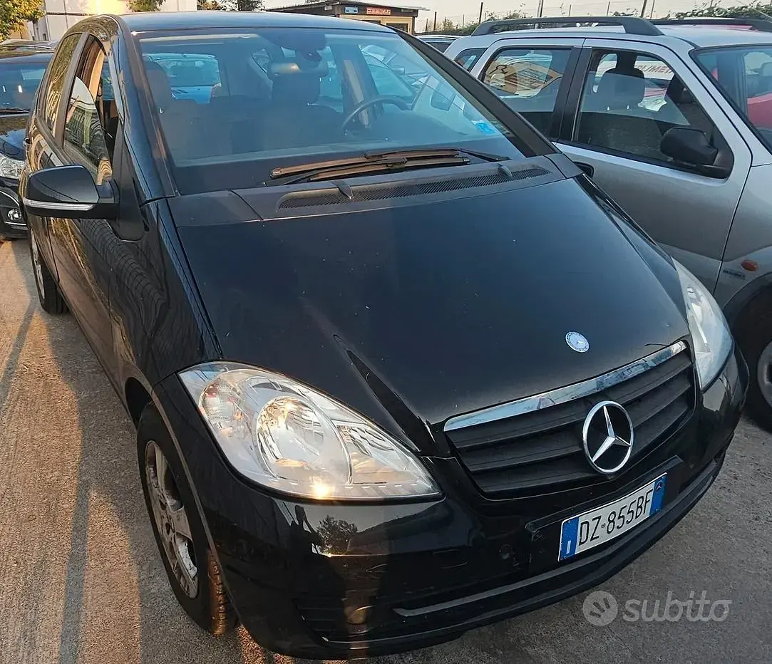 Usata Mercedes A150 Avantgarde 95 CV (69 kW) 2010 Nero Coupé