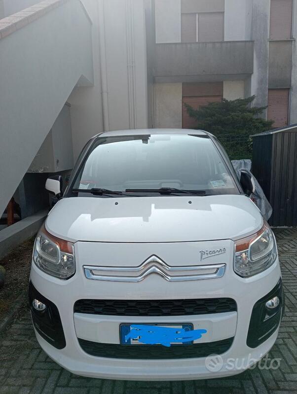 Usato 2013 Citroën C3 Picasso Benzin (4.900 €)