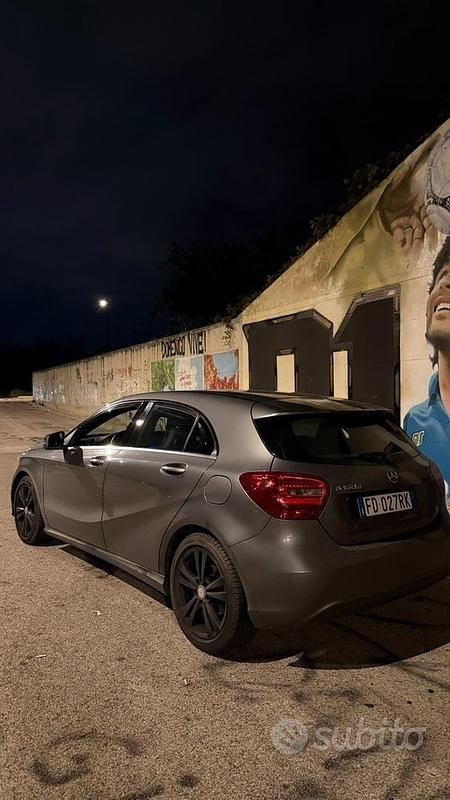 Usata Mercedes A160 2016 Grigio Berlina