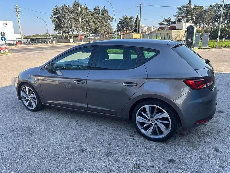 Usata Seat Leon FR 184 CV (135 kW) 2014 Grigio Berlina