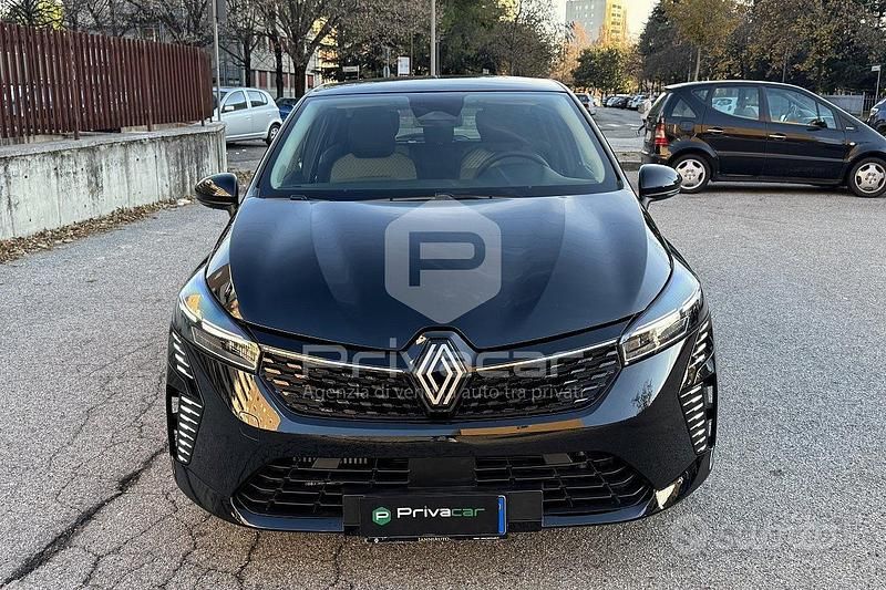 Usata Renault Clio V Evolution 91 CV (66 kW) 2025 Nero Utilitaria