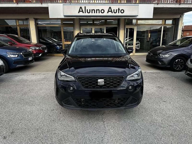 Blu/azzurro Usata 2022 Seat Arona Style SUV | 14.800 € (Buon prezzo) - Immagine 1/4