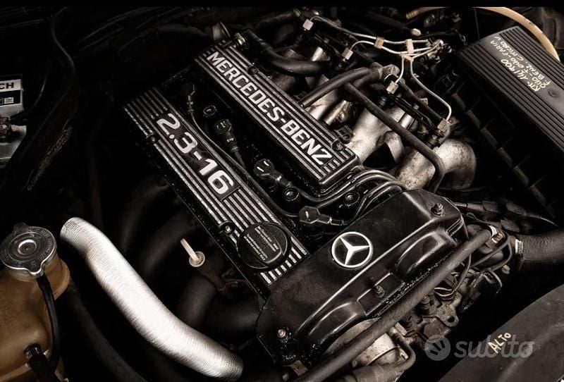 Usata Mercedes 190 185 CV (136 kW) 1987 Berlina