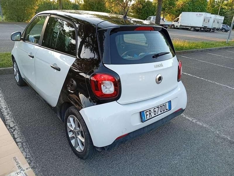Usata 2018 Smart ForFour Utilitaria | 9200 € (Buon prezzo) - Immagine 1/1