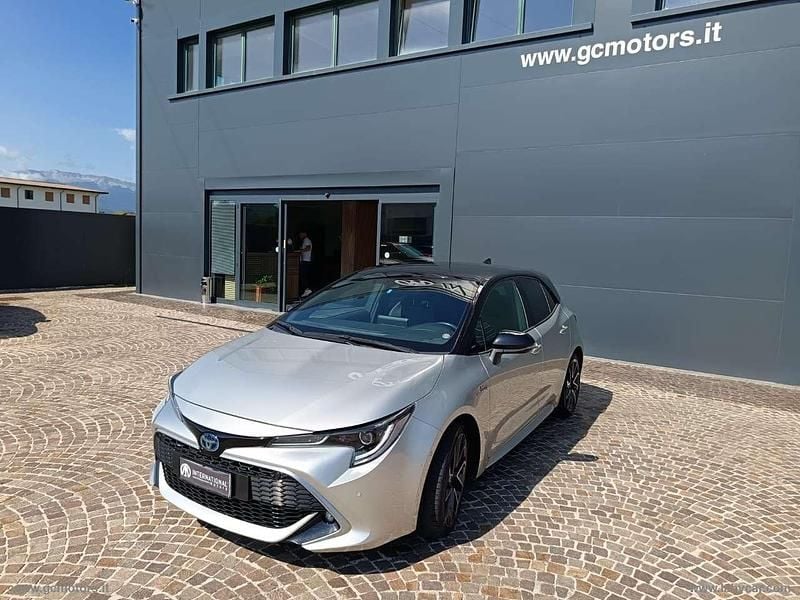 Grigio Usata 2020 Toyota Corolla Lounge Tre volumi | 19.990 € (Buon prezzo) - Immagine 1/4