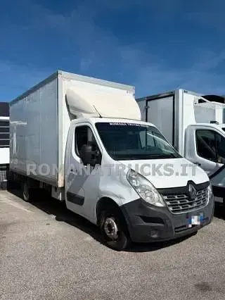 Usata Renault Master 136 CV (100 kW) 2021 Bianco pastello Monovolume