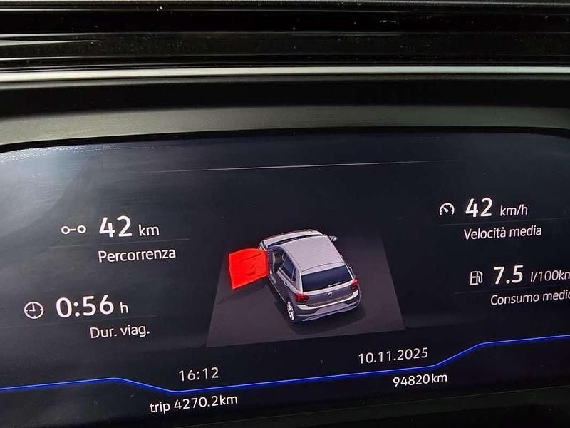 Usata VW Polo R-line 95 CV (69 kW) 2019 Blu/azzurro Utilitaria